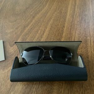 Burberry aviator sunglasses